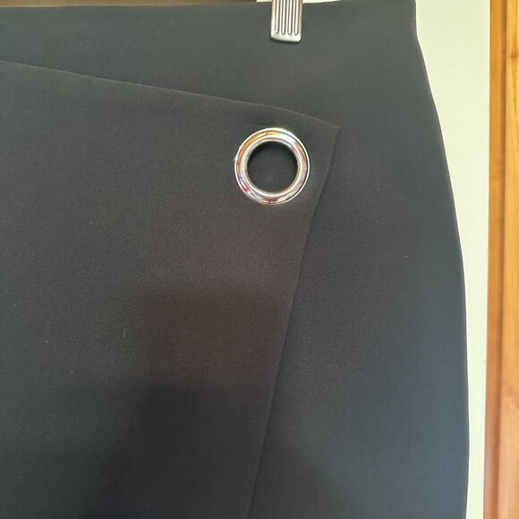 CALVIN KLEIN Asymmetrical Faux Wrap Black Skirt – Size 6 - Picture 2 of 7
